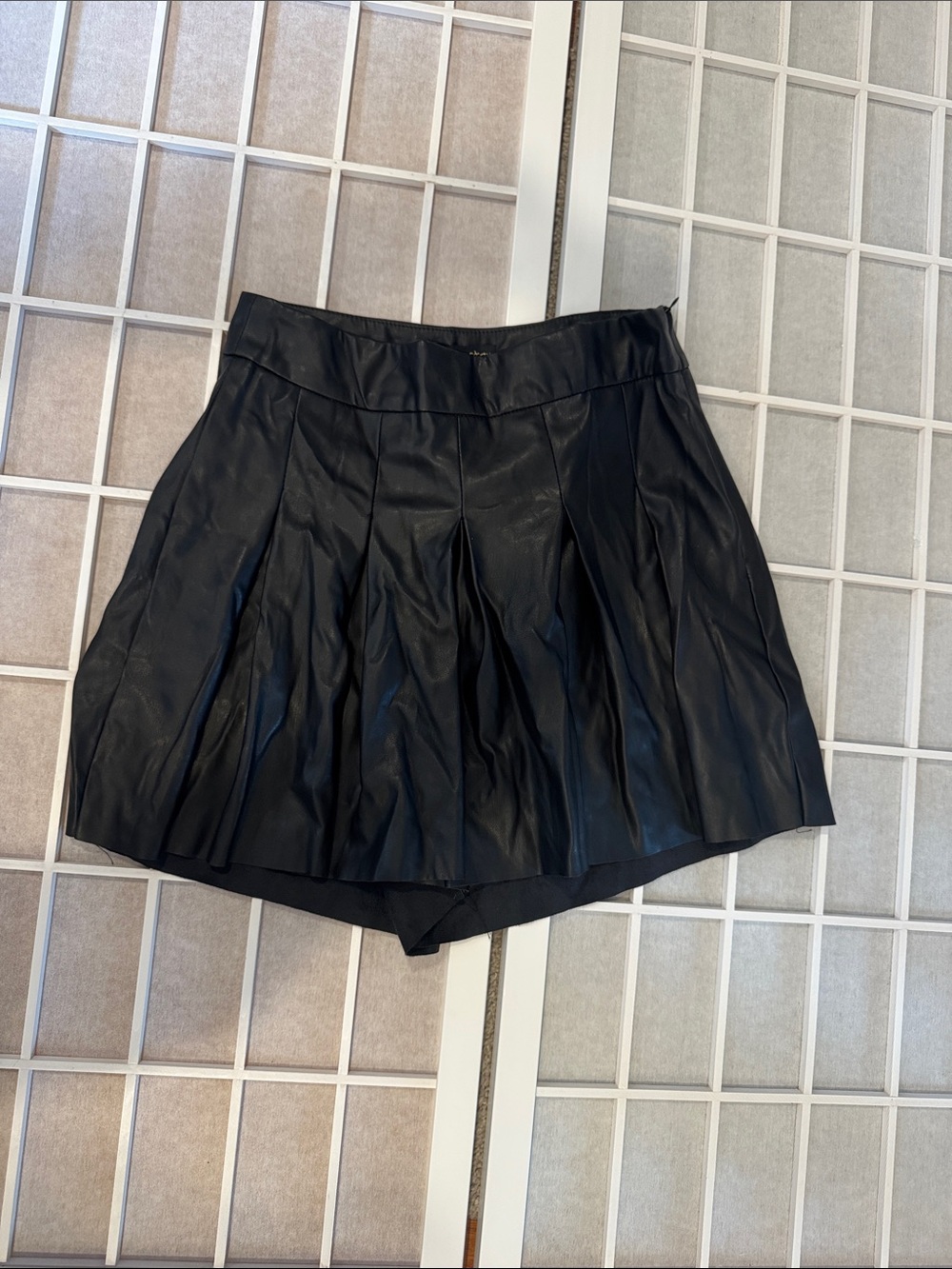 Shinestar Black Pleated Faux Leather Skort
